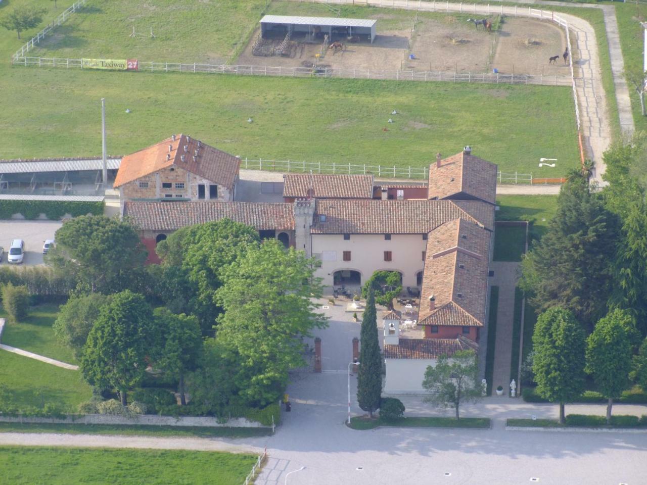 Agriturismo Al Casale Guest House Codroipo Exterior photo